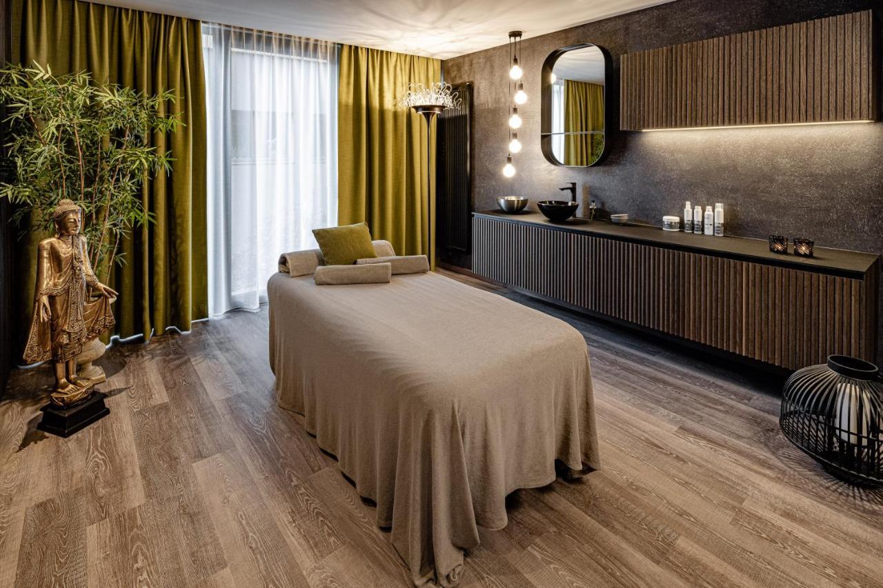 Alpine Luxury Spa Resort Schwarzenstein Lutago Extérieur photo