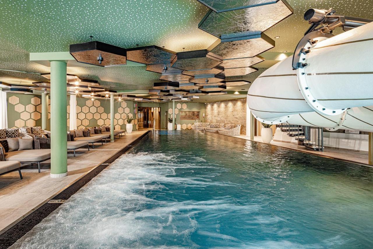 Alpine Luxury Spa Resort Schwarzenstein Lutago Extérieur photo