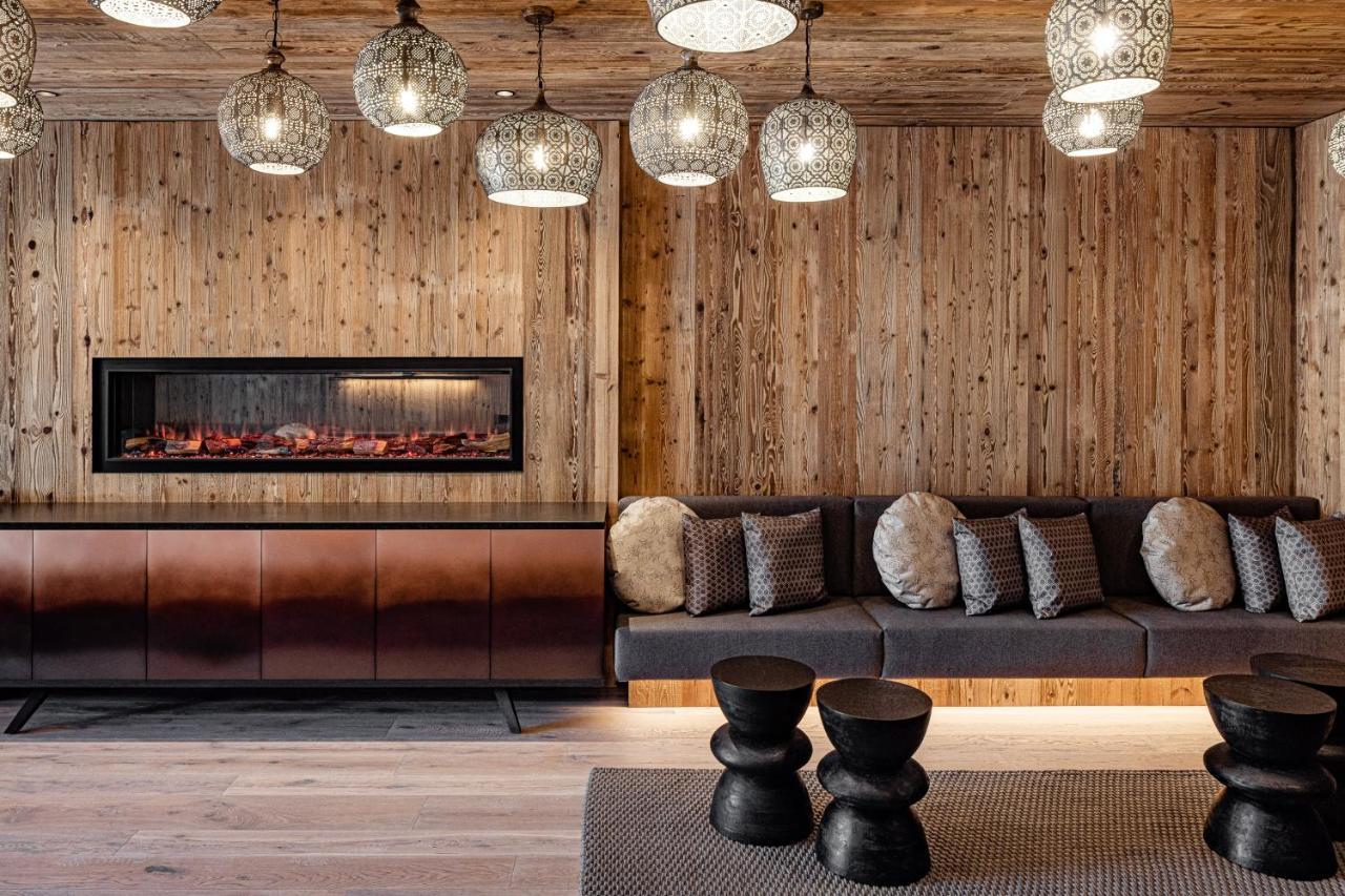 Alpine Luxury Spa Resort Schwarzenstein Lutago Extérieur photo
