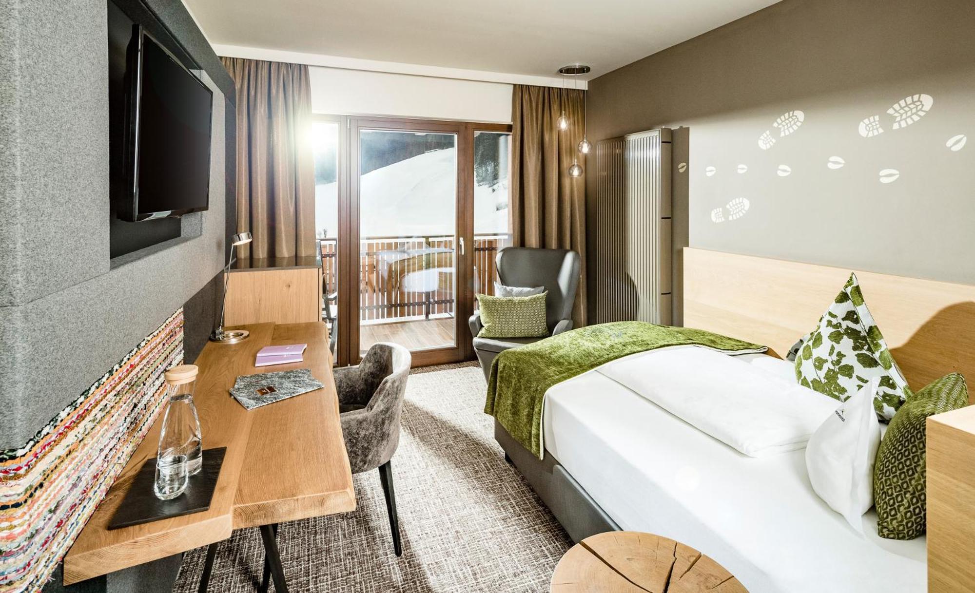 Alpine Luxury Spa Resort Schwarzenstein Lutago Extérieur photo