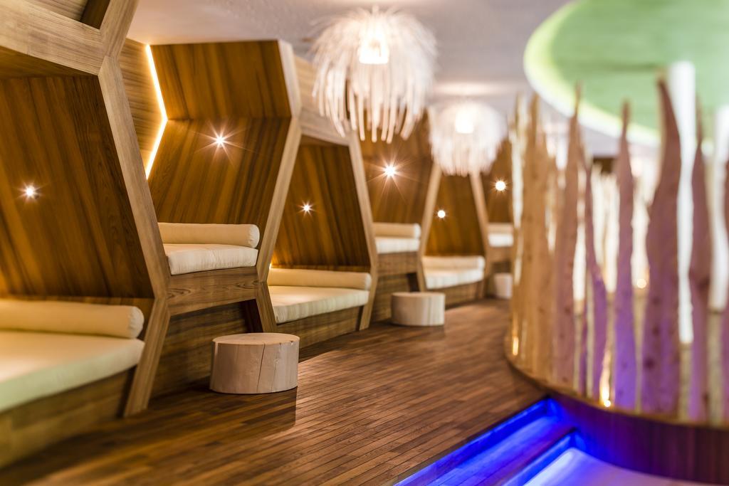 Alpine Luxury Spa Resort Schwarzenstein Lutago Extérieur photo
