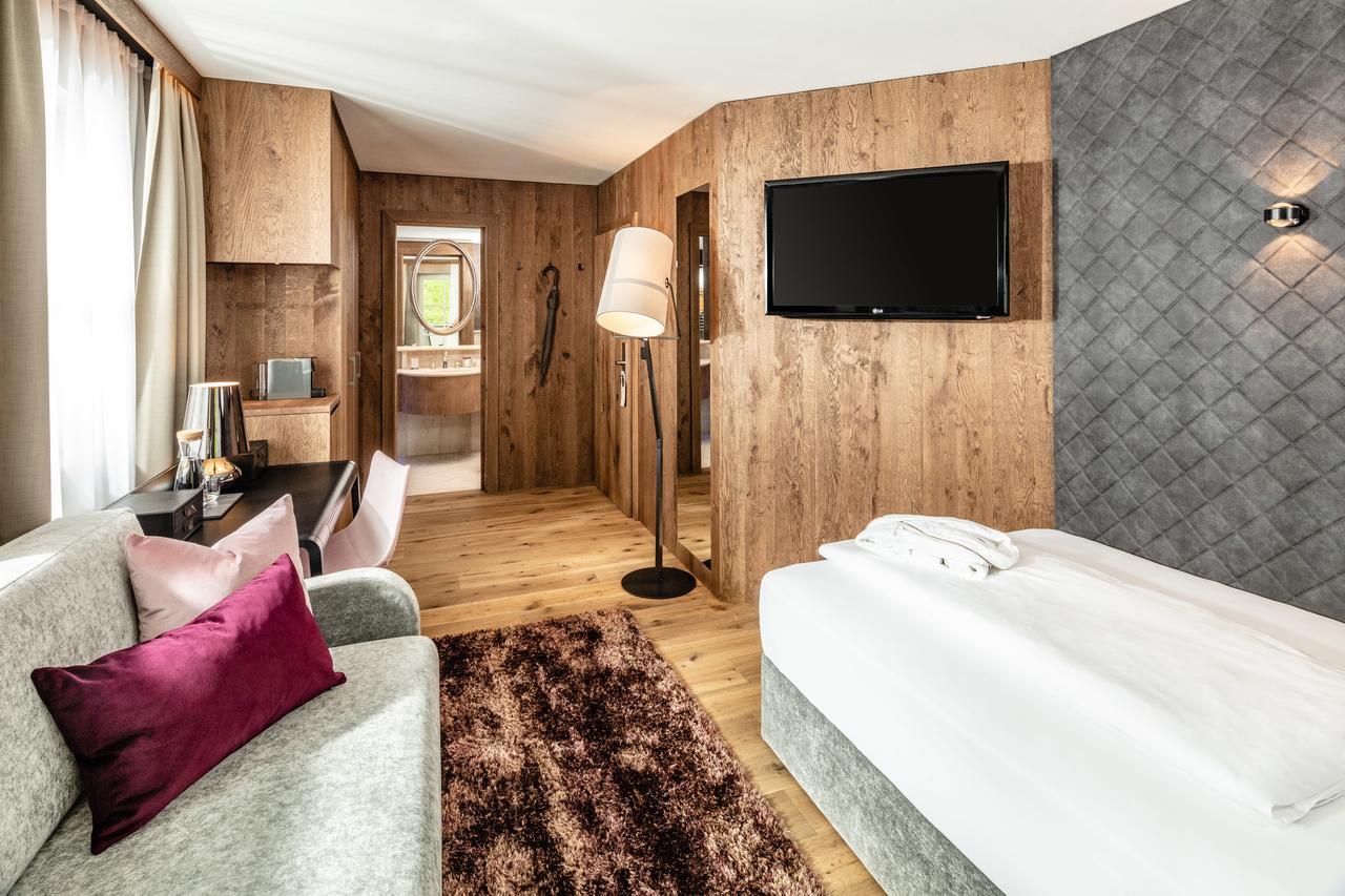 Alpine Luxury Spa Resort Schwarzenstein Lutago Extérieur photo