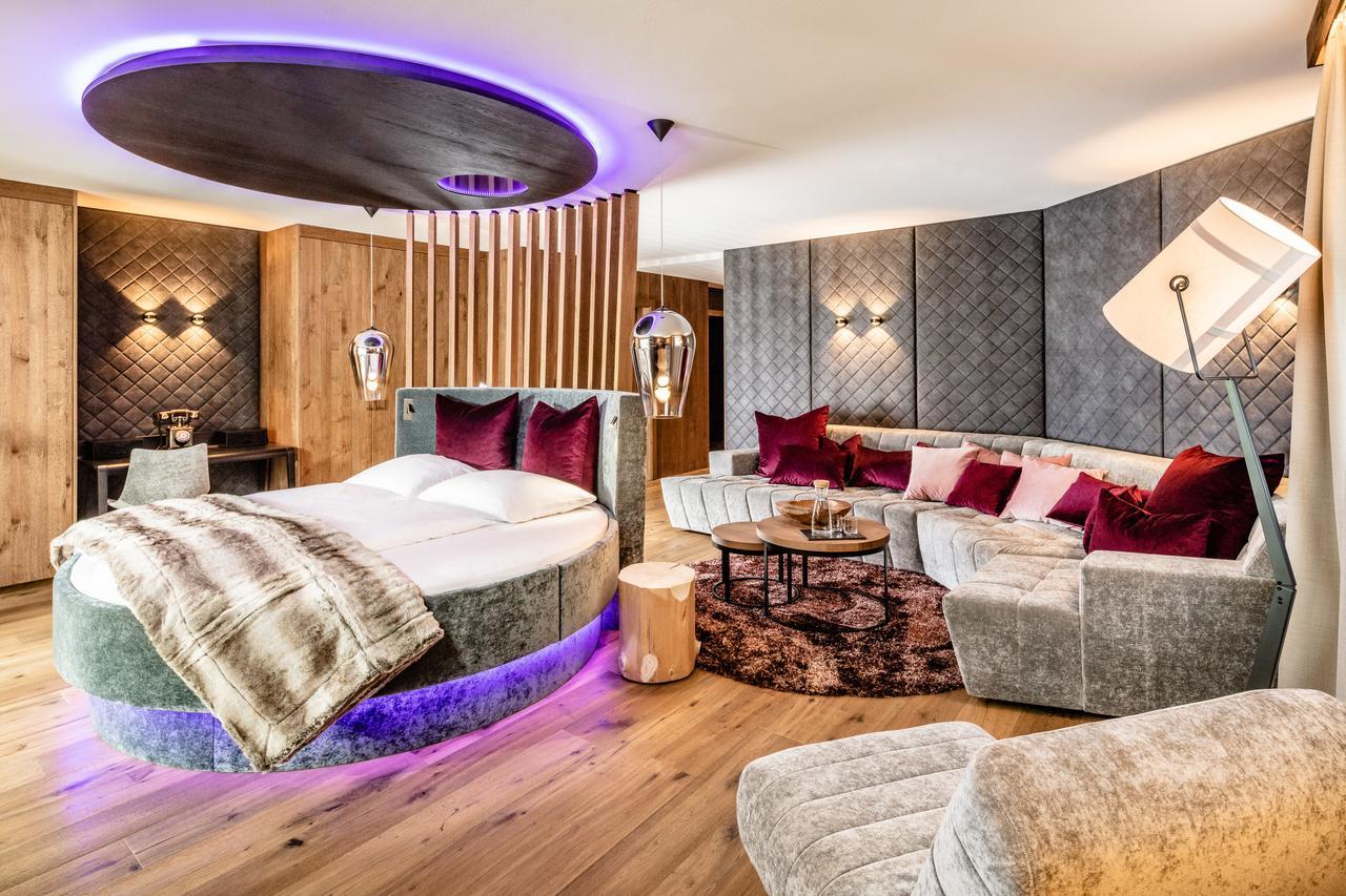 Alpine Luxury Spa Resort Schwarzenstein Lutago Extérieur photo