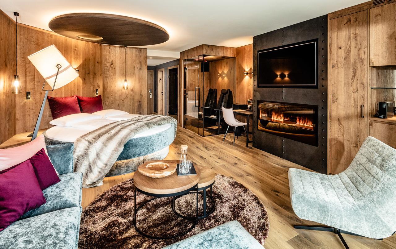 Alpine Luxury Spa Resort Schwarzenstein Lutago Extérieur photo